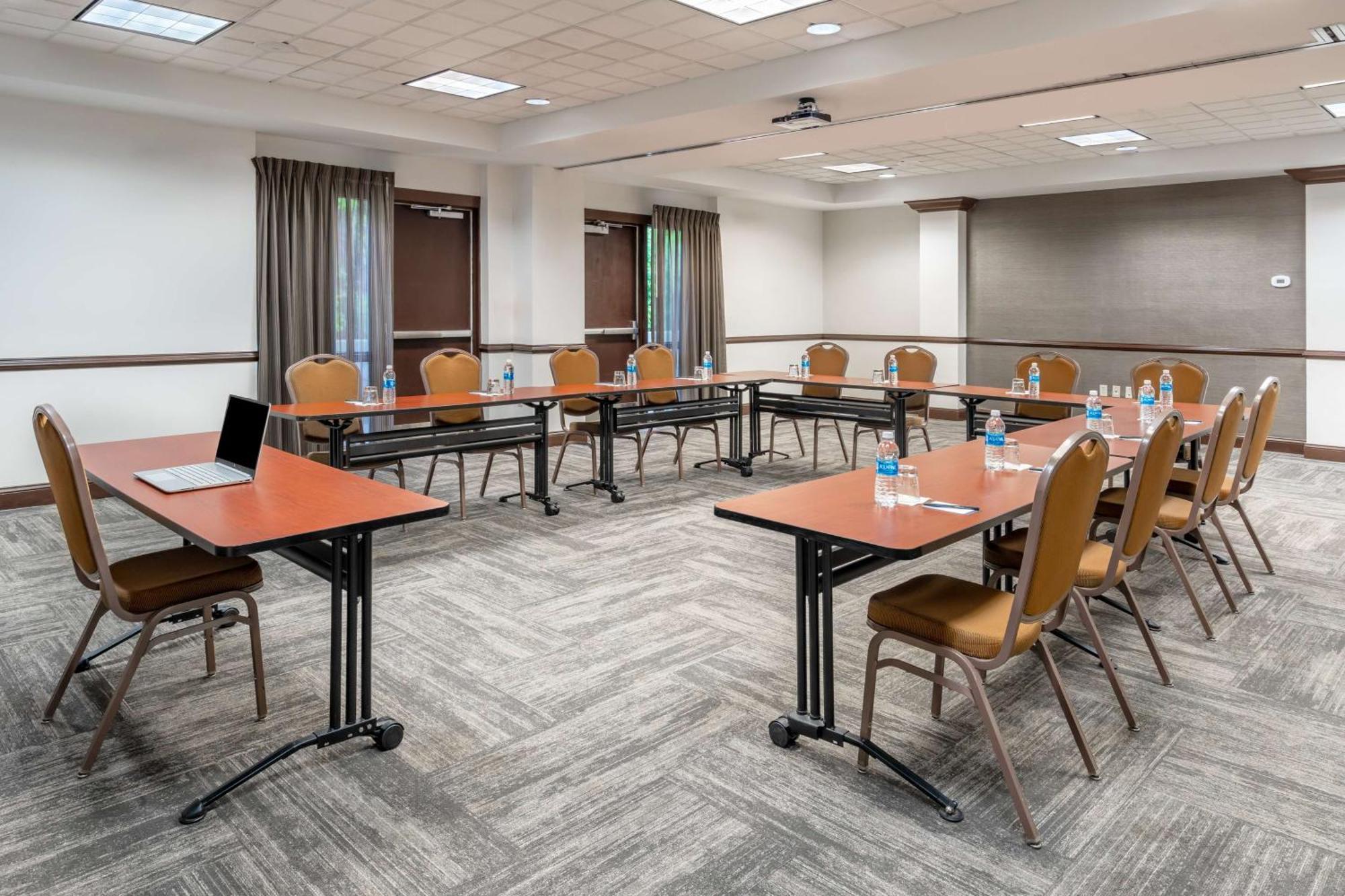 Hyatt Place Mystic Esterno foto