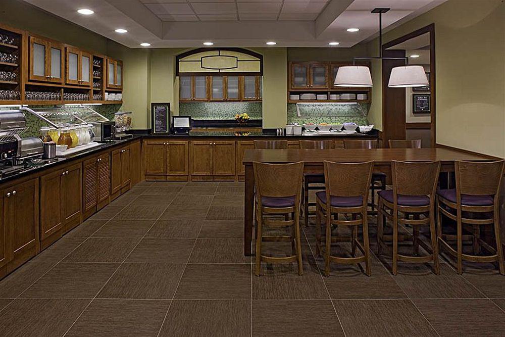 Hyatt Place Mystic Ristorante foto