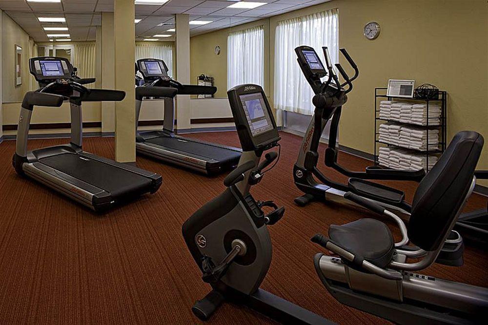 Hyatt Place Mystic Servizi foto